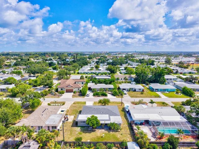 106 AURORA STREET E, Venice, FL 34285