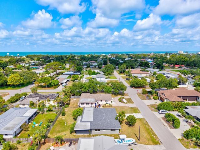 106 AURORA STREET E, Venice, FL 34285