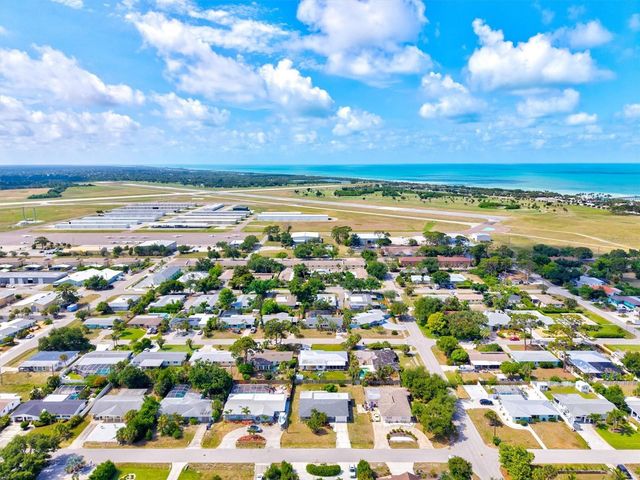 106 AURORA STREET E, Venice, FL 34285