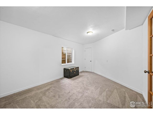 925 Falcon Ridge Ct, Eaton, CO 80615