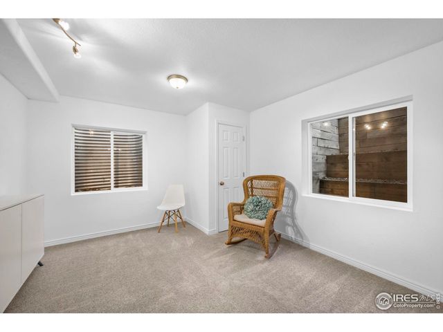 925 Falcon Ridge Ct, Eaton, CO 80615