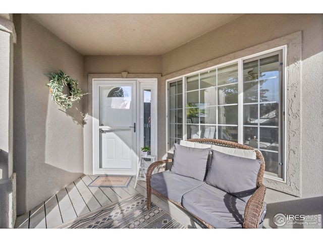 925 Falcon Ridge Ct, Eaton, CO 80615