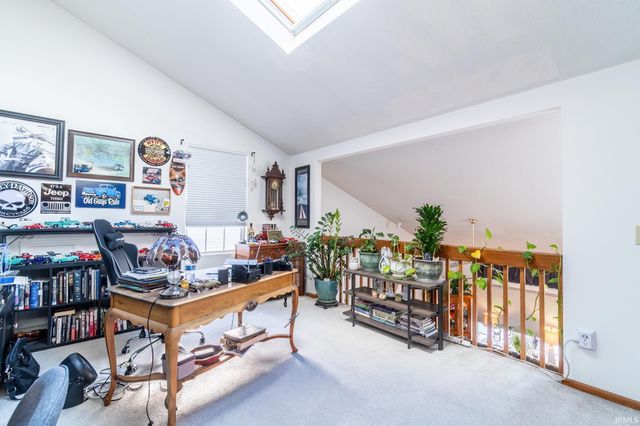 5436 Thornbriar Lane, Fort Wayne, IN 46835