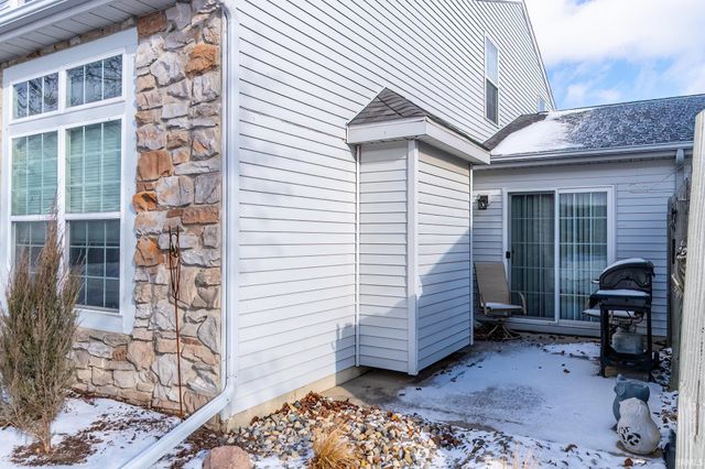 5436 Thornbriar Lane, Fort Wayne, IN 46835