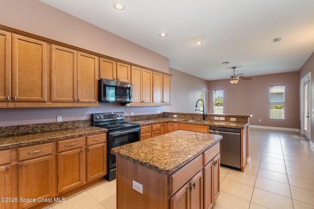 291 Devlin Court SE, Palm Bay, FL 32909