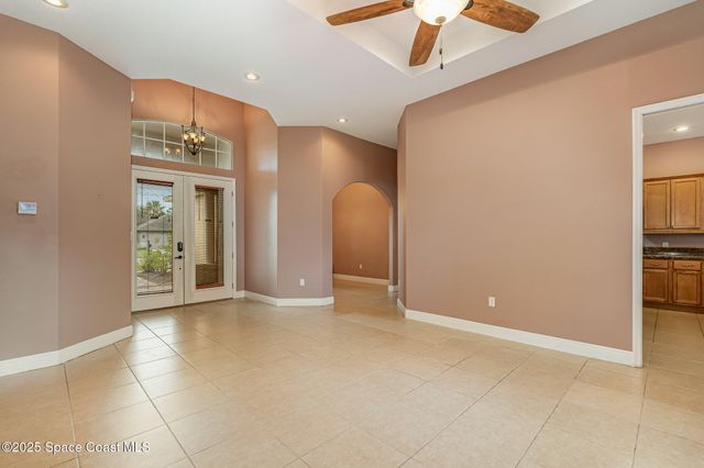 291 Devlin Court SE, Palm Bay, FL 32909