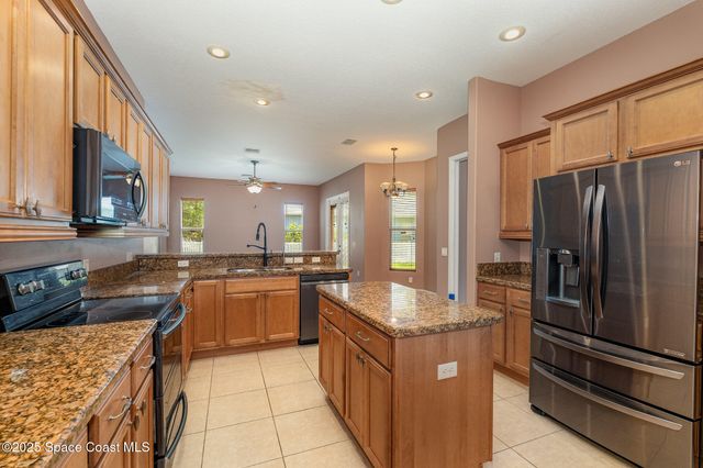 291 Devlin Court SE, Palm Bay, FL 32909