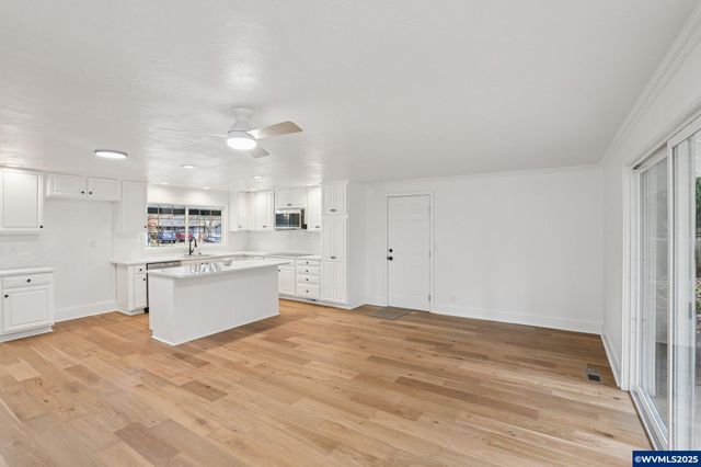 870 Rafael Av N, Keizer, OR 97303