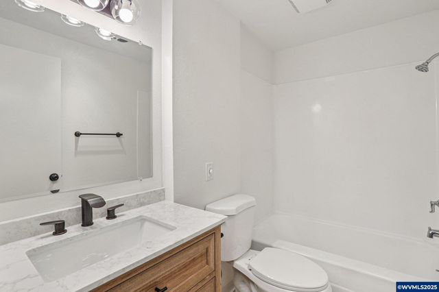 870 Rafael Av N, Keizer, OR 97303