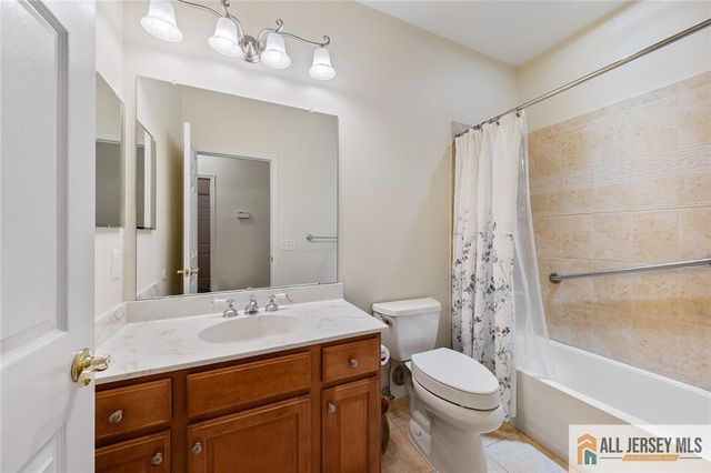 209 Blackberry Way 209, Monroe, NJ 08831