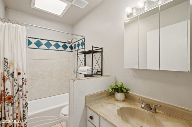 1965 W La Osa Drive, Tucson, AZ 85705