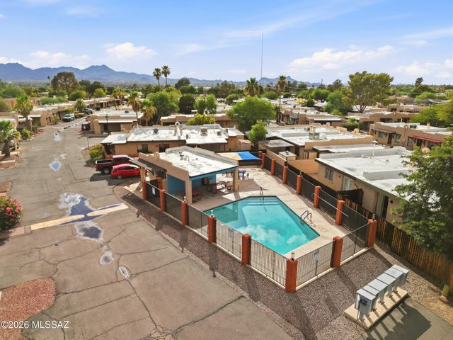 1965 W La Osa Drive, Tucson, AZ 85705