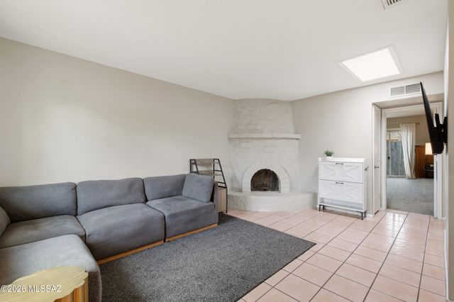 1965 W La Osa Drive, Tucson, AZ 85705