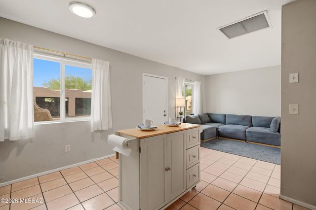 1965 W La Osa Drive, Tucson, AZ 85705