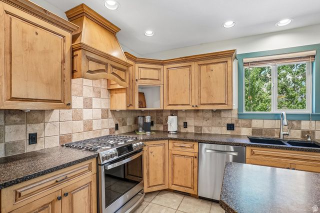 2814 W 1700 N, Plain City, UT 84404