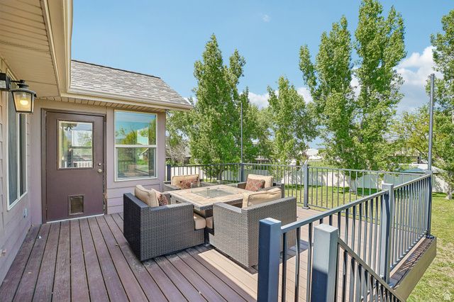 2814 W 1700 N, Plain City, UT 84404