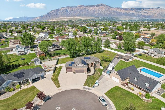 2814 W 1700 N, Plain City, UT 84404