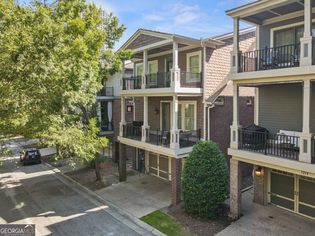 1216 STATE Street, Atlanta, GA 30318