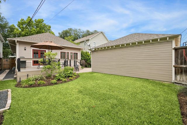 2020 Columbia Street, Houston, TX 77008