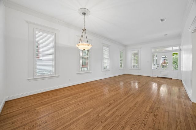 2020 Columbia Street, Houston, TX 77008