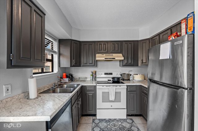 3100 Fairfield Avenue 10D, Shreveport, LA 71104