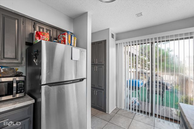 3100 Fairfield Avenue 10D, Shreveport, LA 71104