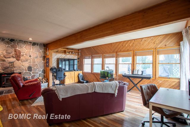 3028 Melrose Drive, Bay City, MI 48706