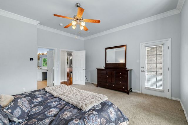 1229 Queen Peggy Lane, Lewisville, TX 75056