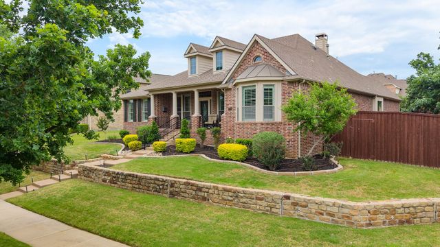 1229 Queen Peggy Lane, Lewisville, TX 75056