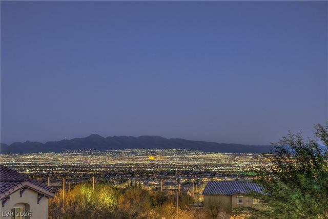 12291 Sandy Peak Avenue, Las Vegas, NV 89138