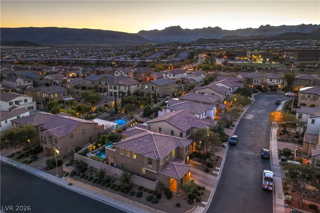 12291 Sandy Peak Avenue, Las Vegas, NV 89138