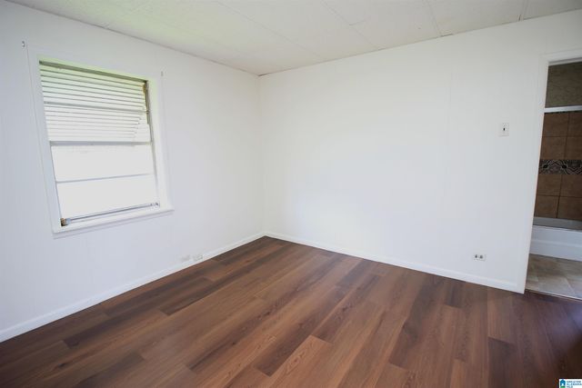 126 FRONT STREET, Adamsville, AL 35005