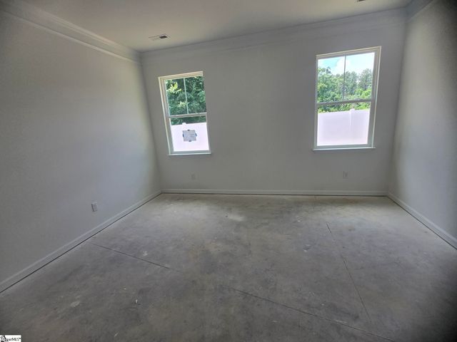 607 Autumn Lake Road, Simpsonville, SC 29681