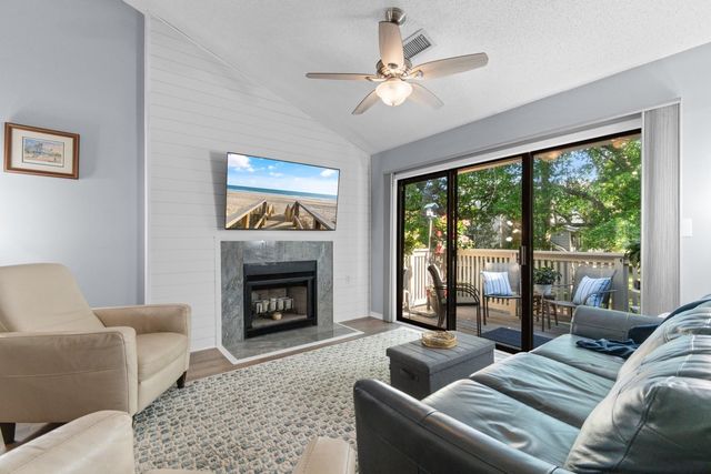 201 Westleton Dr Apt 10F, Myrtle Beach, SC 29572