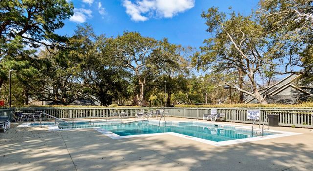 201 Westleton Dr Apt 10F, Myrtle Beach, SC 29572
