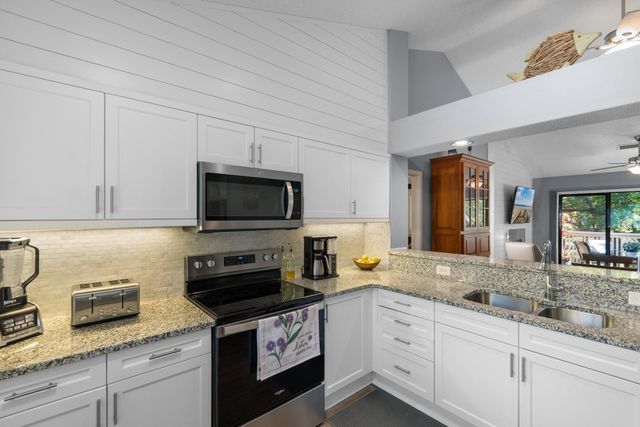 201 Westleton Dr Apt 10F, Myrtle Beach, SC 29572