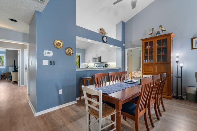 201 Westleton Dr Apt 10F, Myrtle Beach, SC 29572