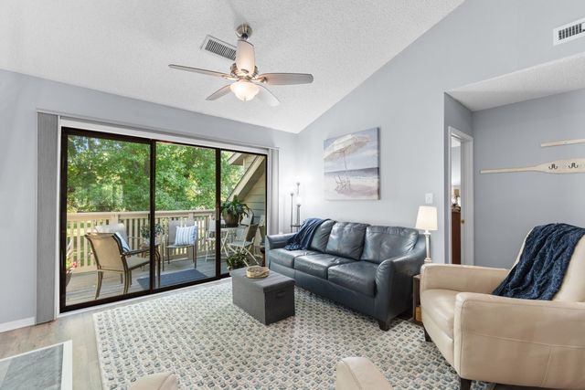 201 Westleton Dr Apt 10F, Myrtle Beach, SC 29572