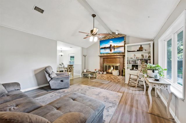 4004 Hillcrest Street, Liberty, TX 77575