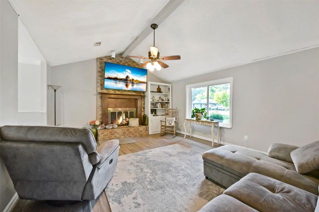 4004 Hillcrest Street, Liberty, TX 77575