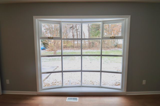 64 Green Lawn Drive, La Porte, IN 46350