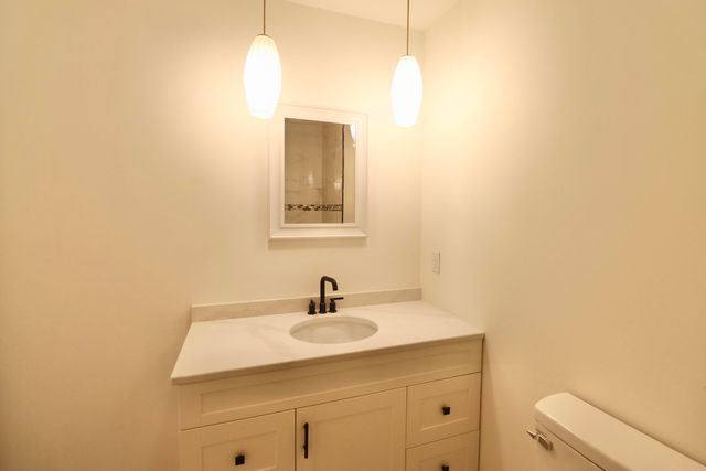 64 Green Lawn Drive, La Porte, IN 46350