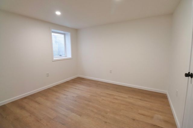 64 Green Lawn Drive, La Porte, IN 46350