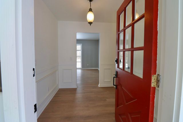 64 Green Lawn Drive, La Porte, IN 46350