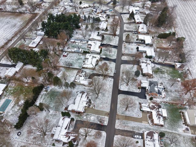 64 Green Lawn Drive, La Porte, IN 46350