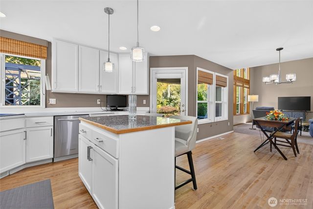 1223 199th Street SW, Lynnwood, WA 98036