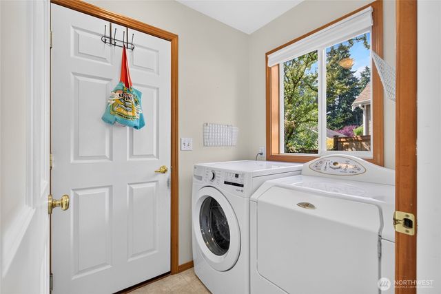 1223 199th Street SW, Lynnwood, WA 98036