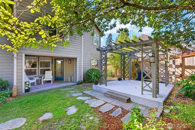 1223 199th Street SW, Lynnwood, WA 98036