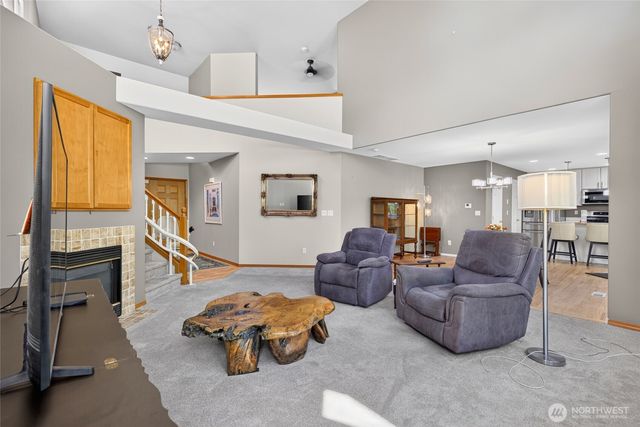 1223 199th Street SW, Lynnwood, WA 98036