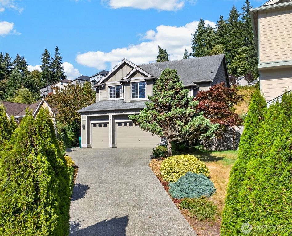 1223 199th Street SW, Lynnwood, WA 98036